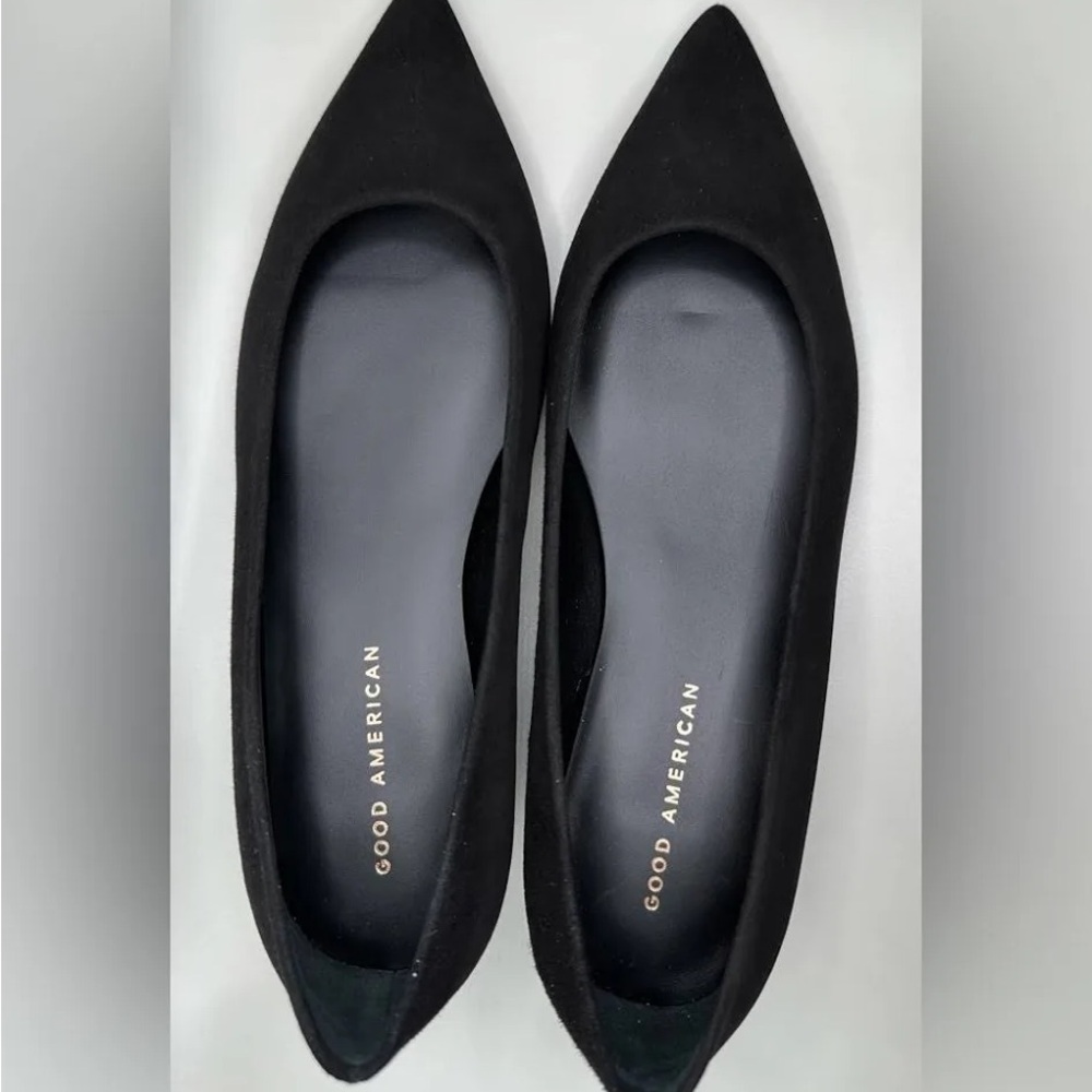 Good American Black Pointed-Toe Suede Flats